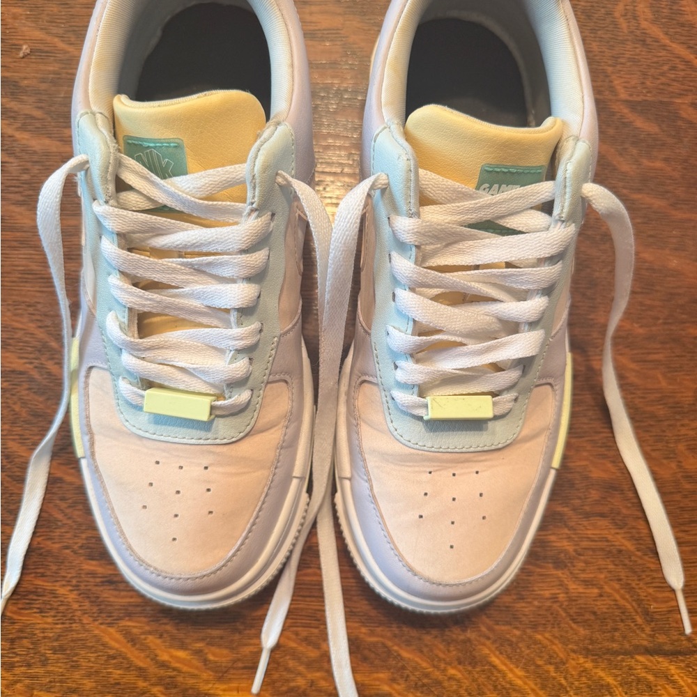 👟 Nike Air Force 1 Pixel “Have a Good Game 7.5 – Venice/White/Green Strike – $75